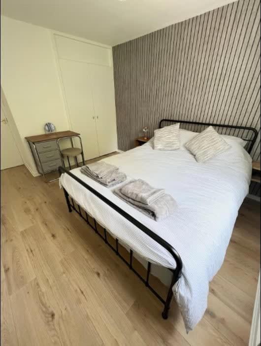 Montague Central One Bedroom Flat With Parking Bristol Eksteriør bilde